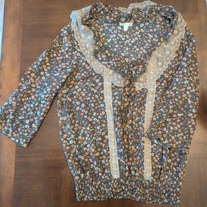 mine Floral Lace-Trim Blouse